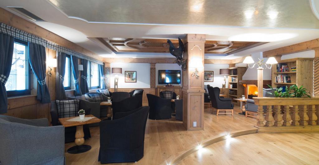 Sport Hotel Majare Pozza di Fassa Exterior foto